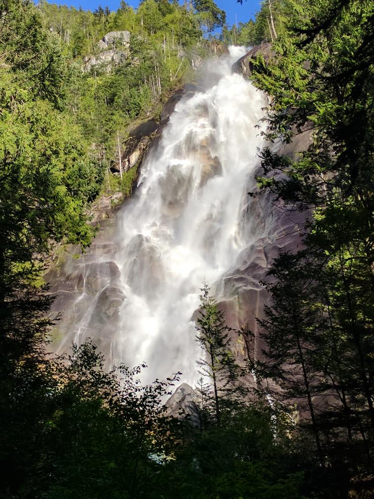 whistler and squamish-29a91dfa.jpg